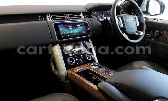 Acheter Occasion Voiture Land Rover Range Rover Vogue Blanc à Mbabane, Manzini Acheter Occasion Voiture Land Rover Range Rover Vogue Blanc à Mbabane, Manzini