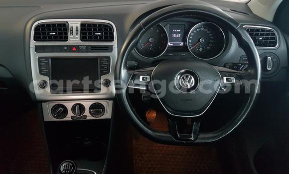 Nunua Ilio tumika Volkswagen Polo White Gari ndani ya Manzini nchini Manzini Nunua Ilio tumika Volkswagen Polo White Gari ndani ya Manzini nchini Manzini