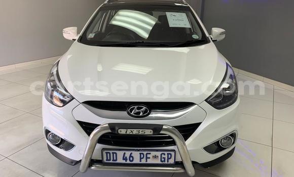 Nunua Ilio tumika Hyundai ix35 White Gari ndani ya Manzini nchini Manzini Nunua Ilio tumika Hyundai ix35 White Gari ndani ya Manzini nchini Manzini