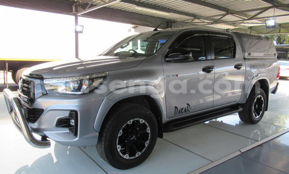 Nunua Ilio tumika Toyota Hilux Silver Gari ndani ya Bulembu nchini Hhohho Nunua Ilio tumika Toyota Hilux Silver Gari ndani ya Bulembu nchini Hhohho