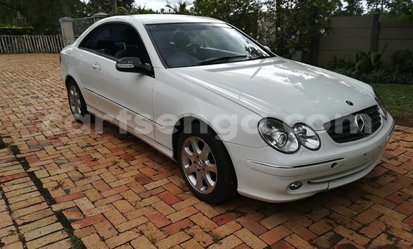 Buy Used Mercedes‒Benz CLK–Class White Car in Manzini in Manzini