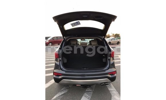 Buy Import Hyundai Santa Fe Black Car in Import - Dubai in Hhohho Buy Import Hyundai Santa Fe Black Car in Import - Dubai in Hhohho