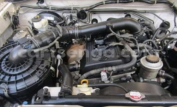 Nunua Ilio tumika Toyota Hilux White Gari ndani ya Big Bend nchini Wilaya ya Lubombo Nunua Ilio tumika Toyota Hilux White Gari ndani ya Big Bend nchini Wilaya ya Lubombo