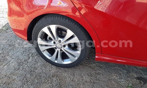 Buy Used Mercedes‒Benz 200 Red Car in Big Bend in Lubombo District Buy Used Mercedes‒Benz 200 Red Car in Big Bend in Lubombo District