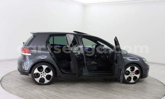 Nunua Ilio tumika Volkswagen Golf GTI Blue Gari ndani ya Bulembu nchini Hhohho Nunua Ilio tumika Volkswagen Golf GTI Blue Gari ndani ya Bulembu nchini Hhohho