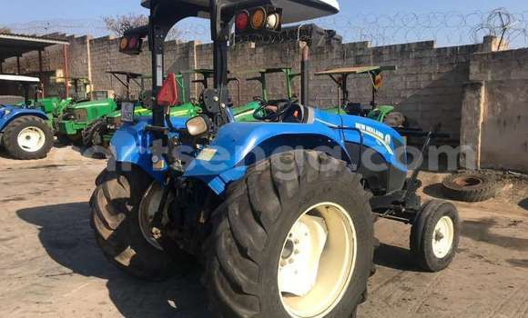 Buy Used Caterpillar 120 Blue Truck in Mbabane in Manzini Buy Used Caterpillar 120 Blue Truck in Mbabane in Manzini