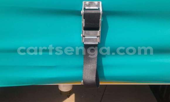 Buy Used Hyundai H200 White Truck in Mbabane in Manzini Buy Used Hyundai H200 White Truck in Mbabane in Manzini