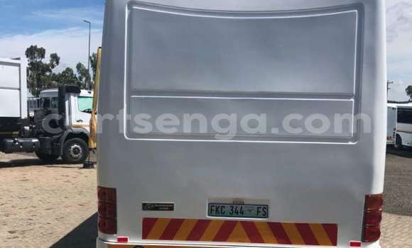 Buy Used Hino 300 Series White Truck in Mbabane in Manzini Buy Used Hino 300 Series White Truck in Mbabane in Manzini