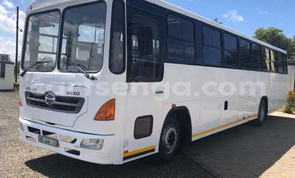 Buy Used Hino 300 Series White Truck in Mbabane in Manzini Buy Used Hino 300 Series White Truck in Mbabane in Manzini