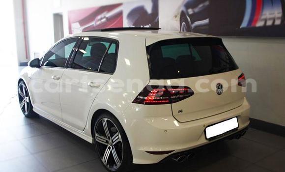 Acheter Occasion Voiture Volkswagen Golf R Blanc à Mbabane, Manzini Acheter Occasion Voiture Volkswagen Golf R Blanc à Mbabane, Manzini
