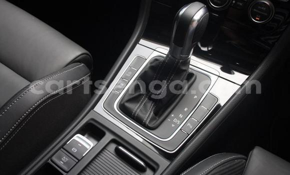 Acheter Occasion Voiture Volkswagen Golf R Blanc à Mbabane, Manzini Acheter Occasion Voiture Volkswagen Golf R Blanc à Mbabane, Manzini