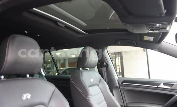 Acheter Occasion Voiture Volkswagen Golf R Blanc à Mbabane, Manzini Acheter Occasion Voiture Volkswagen Golf R Blanc à Mbabane, Manzini