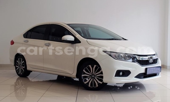 Buy Used Honda Ballade White Car in Ezulwini in Hhohho Buy Used Honda Ballade White Car in Ezulwini in Hhohho