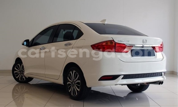 Buy Used Honda Ballade White Car in Ezulwini in Hhohho Buy Used Honda Ballade White Car in Ezulwini in Hhohho