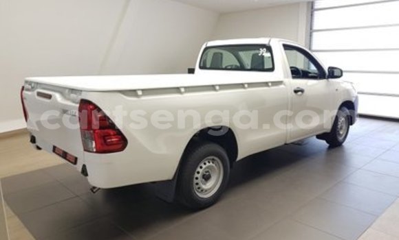 Buy Used Toyota Hilux White Car in Manzini in Manzini Buy Used Toyota Hilux White Car in Manzini in Manzini