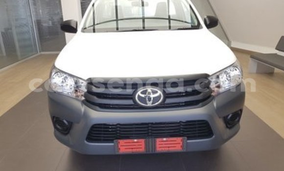 Buy Used Toyota Hilux White Car in Manzini in Manzini Buy Used Toyota Hilux White Car in Manzini in Manzini