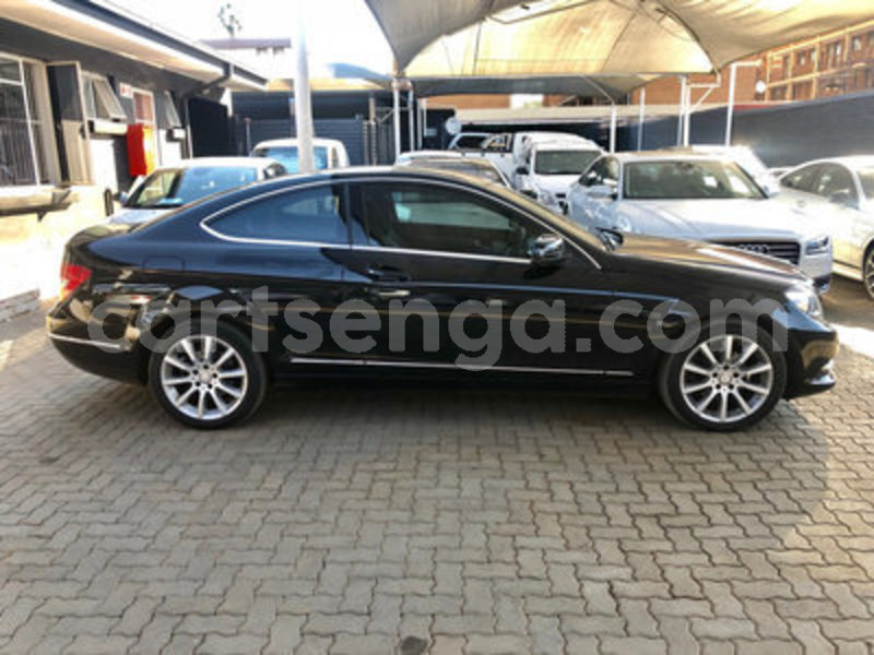 Big with watermark mercedes%e2%80%92benz c%e2%80%93class manzini manzini 11829