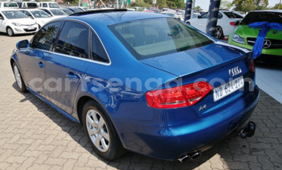 Nunua Ilio tumika Audi A4 Blue Gari ndani ya Manzini nchini Manzini Nunua Ilio tumika Audi A4 Blue Gari ndani ya Manzini nchini Manzini