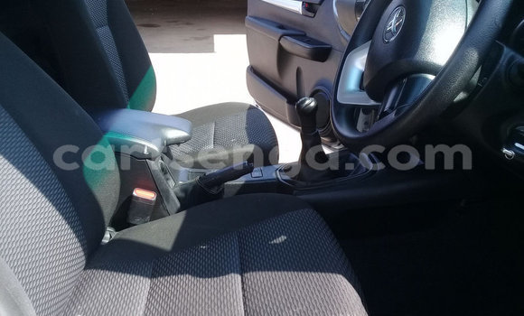 Buy Used Toyota Hilux White Car in Big Bend in Lubombo District Buy Used Toyota Hilux White Car in Big Bend in Lubombo District