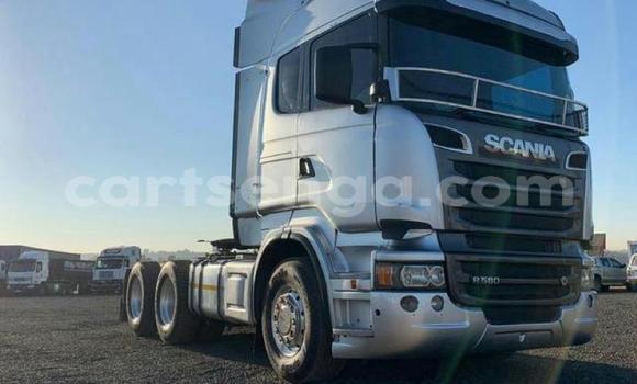 Nunua Ilio tumika Scania R420 Silver Lori ndani ya Manzini nchini Manzini Nunua Ilio tumika Scania R420 Silver Lori ndani ya Manzini nchini Manzini