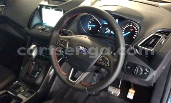 Nunua Ilio tumika Ford Kuga Blue Gari ndani ya Ezulwini nchini Hhohho Nunua Ilio tumika Ford Kuga Blue Gari ndani ya Ezulwini nchini Hhohho