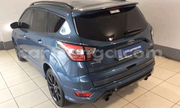 Nunua Ilio tumika Ford Kuga Blue Gari ndani ya Ezulwini nchini Hhohho Nunua Ilio tumika Ford Kuga Blue Gari ndani ya Ezulwini nchini Hhohho