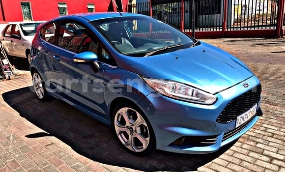 Nunua Ilio tumika Ford Fiesta Blue Gari ndani ya Ezulwini nchini Hhohho Nunua Ilio tumika Ford Fiesta Blue Gari ndani ya Ezulwini nchini Hhohho