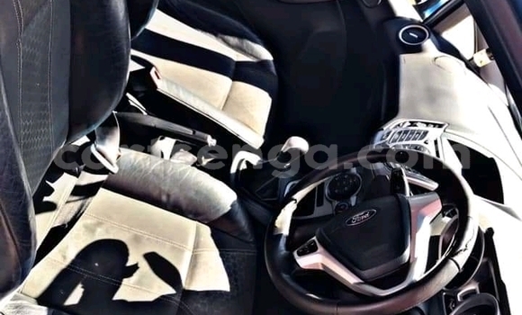 Nunua Ilio tumika Ford Fiesta Blue Gari ndani ya Ezulwini nchini Hhohho Nunua Ilio tumika Ford Fiesta Blue Gari ndani ya Ezulwini nchini Hhohho