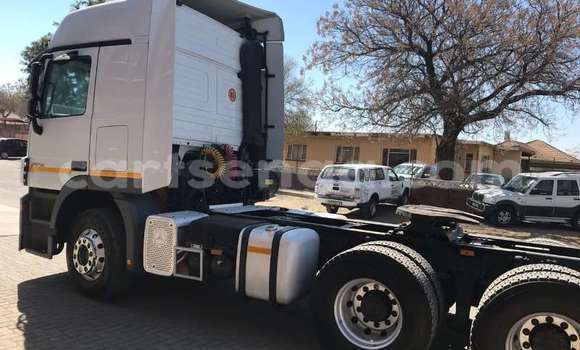 Buy Used Mercedes‒Benz 2644 White Truck in Manzini in Manzini Buy Used Mercedes‒Benz 2644 White Truck in Manzini in Manzini