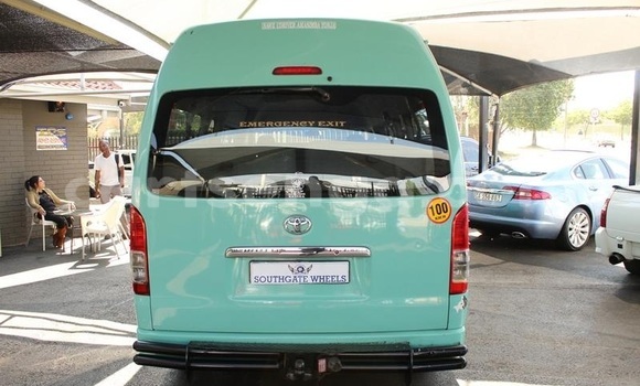 Nunua Ilio tumika Toyota 4Runner Blue Gari ndani ya Mbabane nchini Manzini Nunua Ilio tumika Toyota 4Runner Blue Gari ndani ya Mbabane nchini Manzini