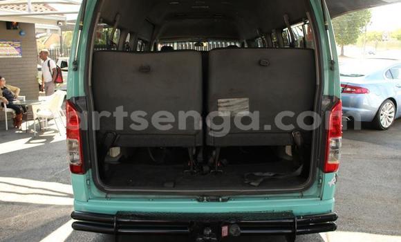 Nunua Ilio tumika Toyota 4Runner Blue Gari ndani ya Mbabane nchini Manzini Nunua Ilio tumika Toyota 4Runner Blue Gari ndani ya Mbabane nchini Manzini