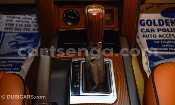 Nunua Imported Toyota Prado White Gari ndani ya Import - Dubai nchini Hhohho Nunua Imported Toyota Prado White Gari ndani ya Import - Dubai nchini Hhohho