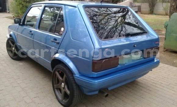 Buy Used Volkswagen Golf Blue Car in Ezulwini in Hhohho Buy Used Volkswagen Golf Blue Car in Ezulwini in Hhohho