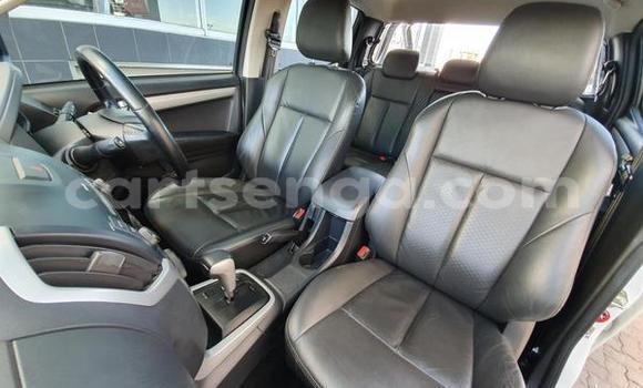 Nunua Ilio tumika Isuzu KB White Gari ndani ya Ezulwini nchini Hhohho Nunua Ilio tumika Isuzu KB White Gari ndani ya Ezulwini nchini Hhohho