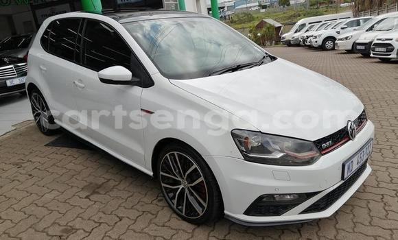 Nunua Ilio tumika Volkswagen Polo GTI White Gari ndani ya Manzini nchini Manzini Nunua Ilio tumika Volkswagen Polo GTI White Gari ndani ya Manzini nchini Manzini