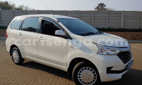 Nunua Ilio tumika Toyota Avanza White Gari ndani ya Manzini nchini Manzini Nunua Ilio tumika Toyota Avanza White Gari ndani ya Manzini nchini Manzini