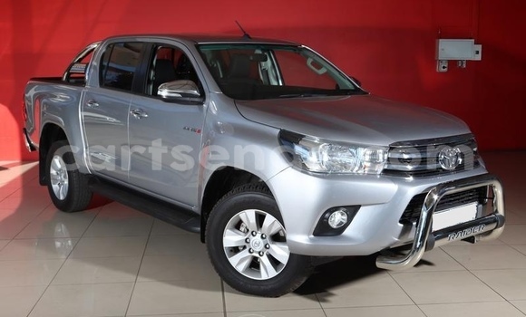 Buy Used Toyota Hilux Silver Car in Big Bend in Lubombo District Buy Used Toyota Hilux Silver Car in Big Bend in Lubombo District