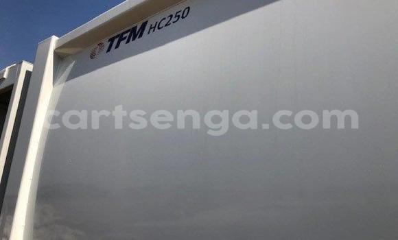 Nunua Ilio tumika Isuzu FTR 850 White Lori ndani ya Mbabane nchini Manzini Nunua Ilio tumika Isuzu FTR 850 White Lori ndani ya Mbabane nchini Manzini