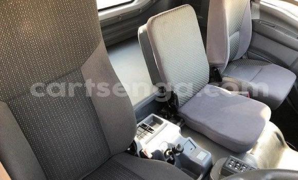 Nunua Ilio tumika Isuzu FTR 850 White Lori ndani ya Mbabane nchini Manzini Nunua Ilio tumika Isuzu FTR 850 White Lori ndani ya Mbabane nchini Manzini