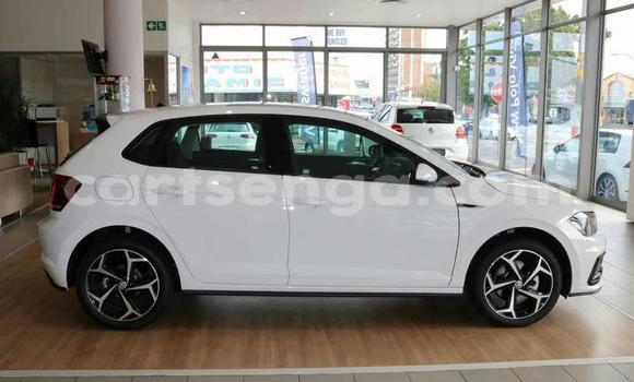 Acheter Occasion Voiture Volkswagen Polo R WRC Blanc à Mbabane, Manzini Acheter Occasion Voiture Volkswagen Polo R WRC Blanc à Mbabane, Manzini