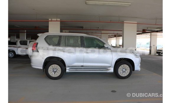 Acheter Import Voiture Toyota Prado Autre à Import - Dubai, Hhohho Acheter Import Voiture Toyota Prado Autre à Import - Dubai, Hhohho