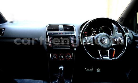 Nunua Ilio tumika Volkswagen Polo Blue Gari ndani ya Manzini nchini Manzini Nunua Ilio tumika Volkswagen Polo Blue Gari ndani ya Manzini nchini Manzini