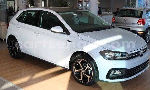 Acheter Occasion Voiture Volkswagen Polo Blanc à Ezulwini, Hhohho Acheter Occasion Voiture Volkswagen Polo Blanc à Ezulwini, Hhohho