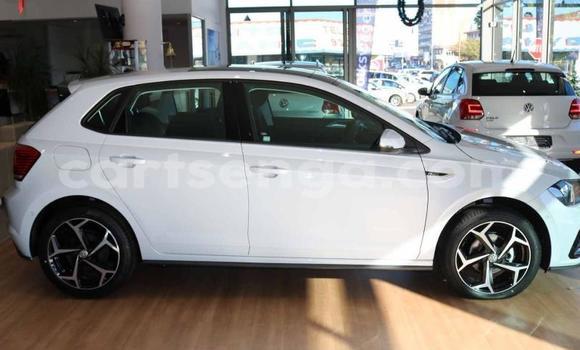 Acheter Occasion Voiture Volkswagen Polo Blanc à Ezulwini, Hhohho Acheter Occasion Voiture Volkswagen Polo Blanc à Ezulwini, Hhohho