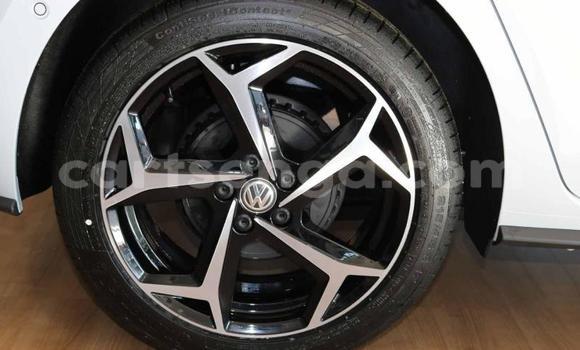 Acheter Occasion Voiture Volkswagen Polo Blanc à Ezulwini, Hhohho Acheter Occasion Voiture Volkswagen Polo Blanc à Ezulwini, Hhohho