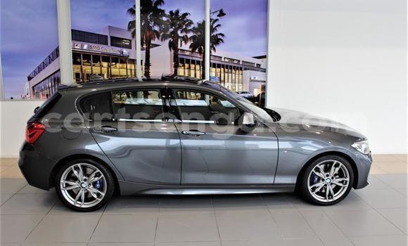 Nunua Ilio tumika BMW 1–Series Silver Gari ndani ya Manzini nchini Manzini Nunua Ilio tumika BMW 1–Series Silver Gari ndani ya Manzini nchini Manzini
