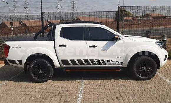 Acheter Occasion Voiture Nissan Navara Blanc à Ezulwini, Hhohho Acheter Occasion Voiture Nissan Navara Blanc à Ezulwini, Hhohho