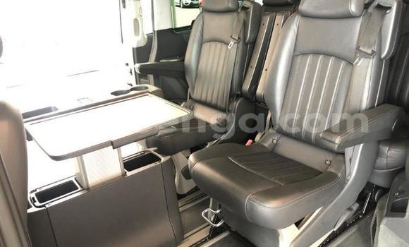 Acheter Occasion Voiture Mercedes‒Benz Viano Blanc à Mbabane, Manzini Acheter Occasion Voiture Mercedes‒Benz Viano Blanc à Mbabane, Manzini