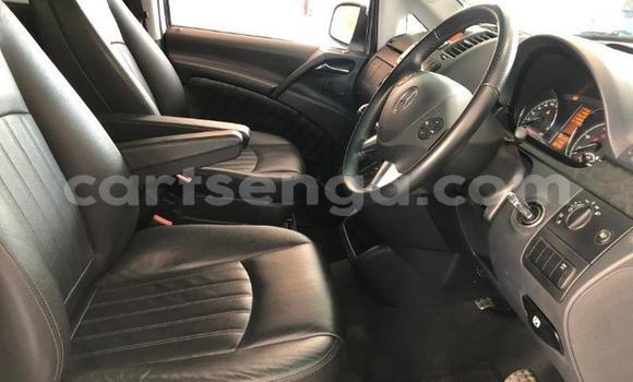Acheter Occasion Voiture Mercedes‒Benz Viano Blanc à Mbabane, Manzini Acheter Occasion Voiture Mercedes‒Benz Viano Blanc à Mbabane, Manzini