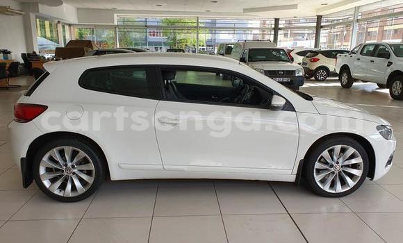 Nunua Ilio tumika Volkswagen Scirocco White Gari ndani ya Manzini nchini Manzini Nunua Ilio tumika Volkswagen Scirocco White Gari ndani ya Manzini nchini Manzini